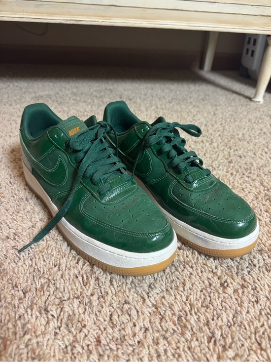 Nike Shoes - Nike Low-Top Sneakers in Dark Green with Gum Sole